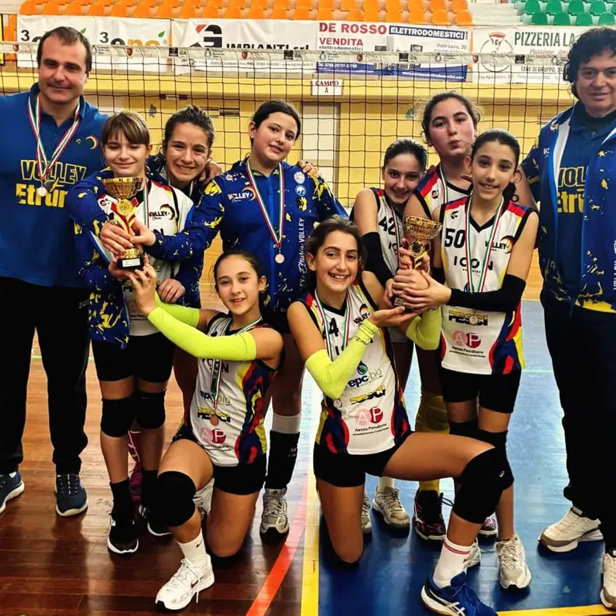 Volley+Etruria, doppio podio: in festa U12 e U18