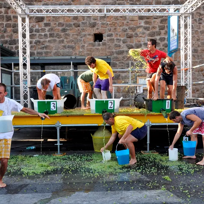 Si brinda alla tradizione con la Sagra dell’Uva e del Vino