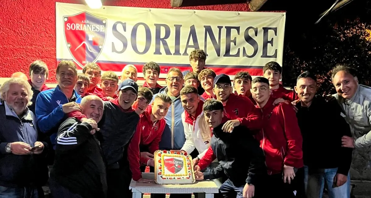 Festa e cena sotto le stelle per l’Under 19 della Sorianese dopo la meritata salvezza ai playout