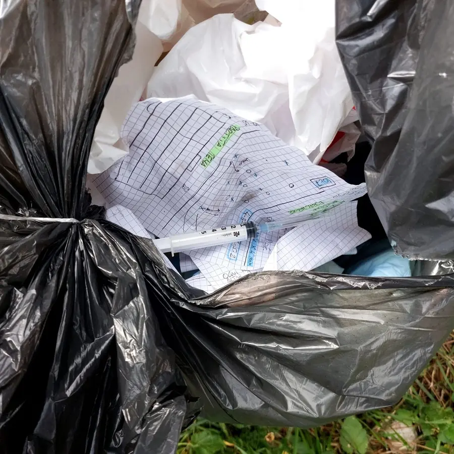 Parco giochi nel degrado: l’ira delle mamme