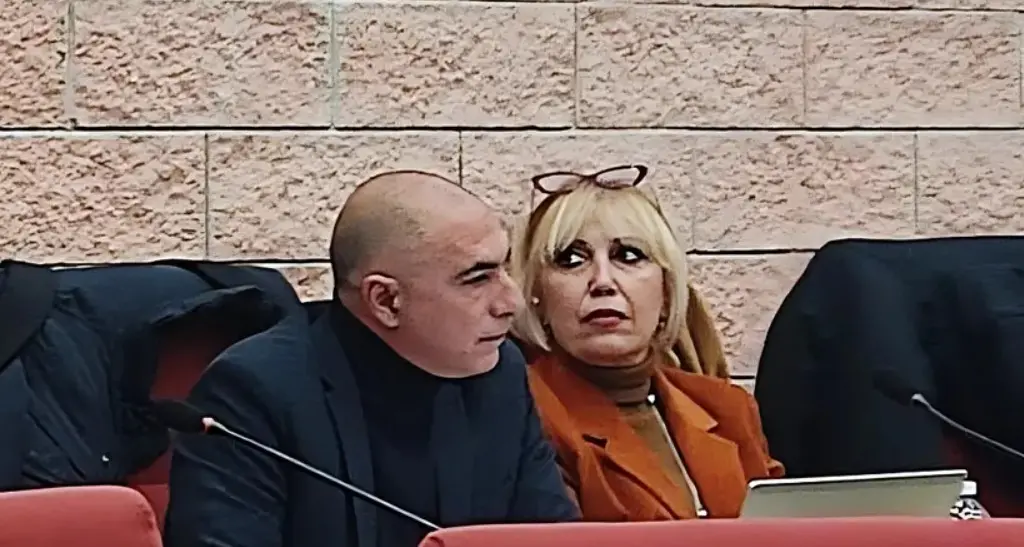 Mecozzi e Costantini: «Serve un collaudo comunale per garantire sicurezza e tutela del bene pubblico»