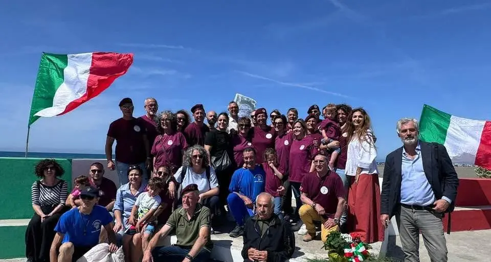 Montalto, tricolore in omaggio a Amerigo Longarini: emozioni con il colonnello Paolo Filippini