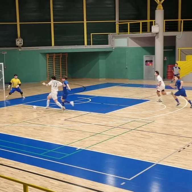 La Futsal Academy “punge” i calabroni