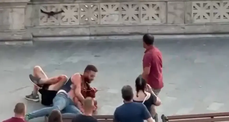 Calci, pugni e coltello: divieto di ritorno a Tarquinia per tre anni