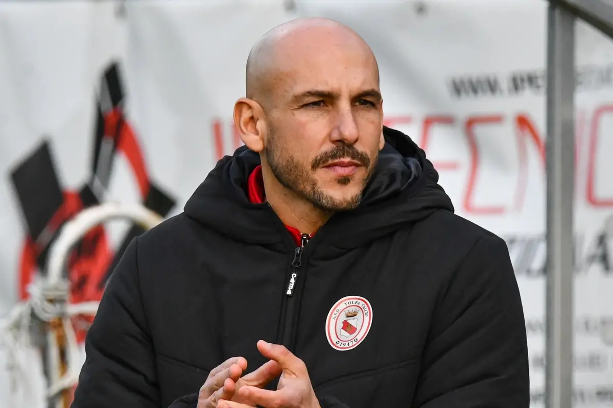 L\\'allenatore Emiliano Cafarelli (Foto Nicoletta Vittori)