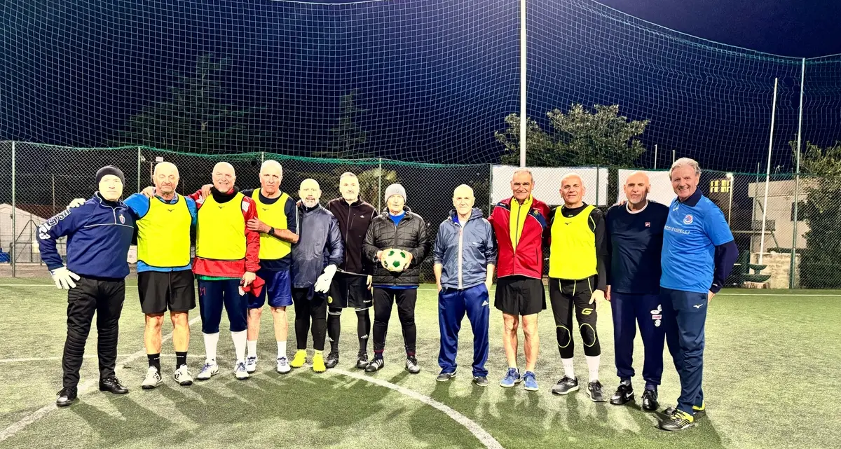 Walking football, la nuova sfida senza farsi male