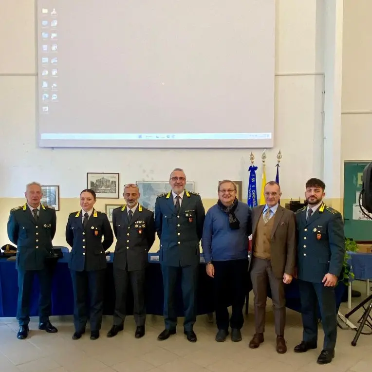 Evasione fiscale, lezione di economia al Cardarelli di Tarquinia