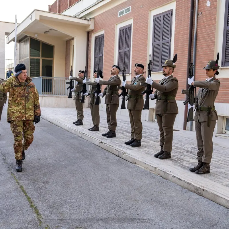 Esercito, il Sottocapo di Stato Maggiore visita il COMVIE