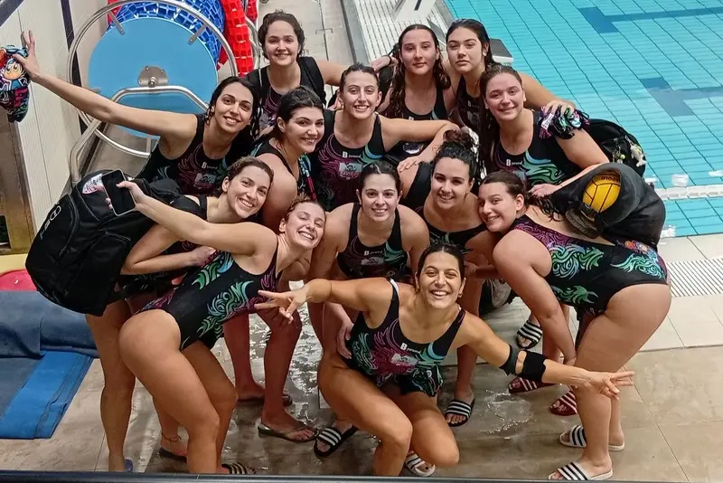 La foto delle verdeazzurre dopo il successo sulla squadra capitolina