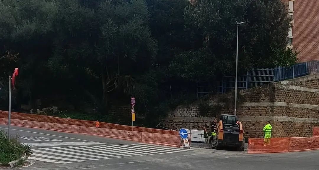 Via ai lavori per la rotatoria di viale Nenni
