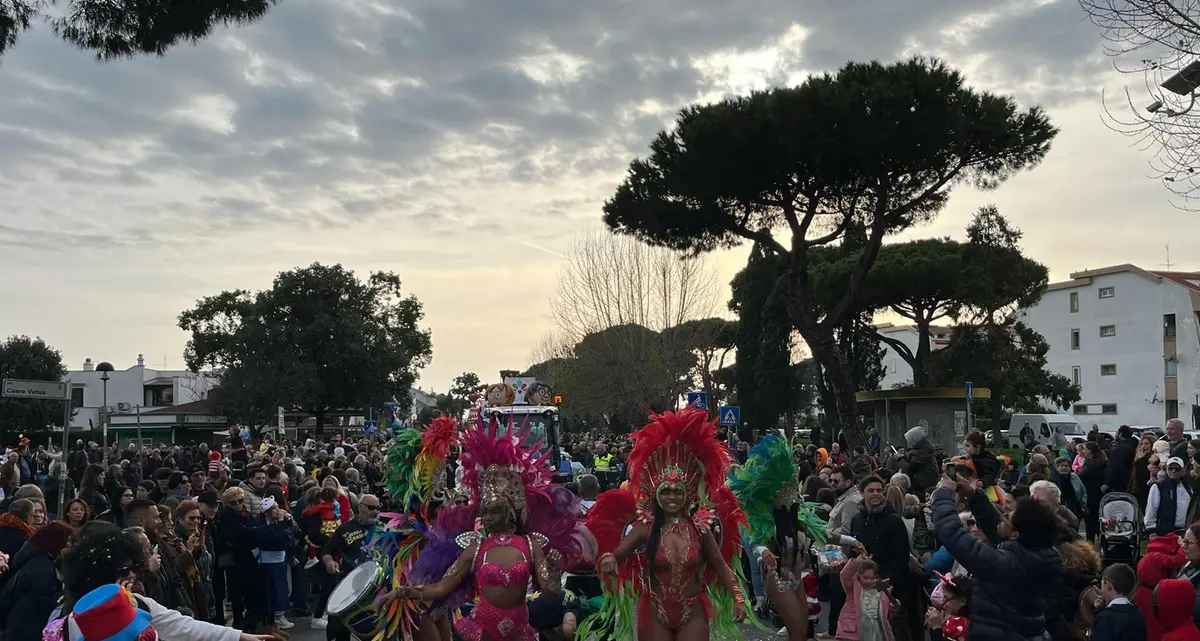 Carnevale, tutto rinviato al 14 febbraio