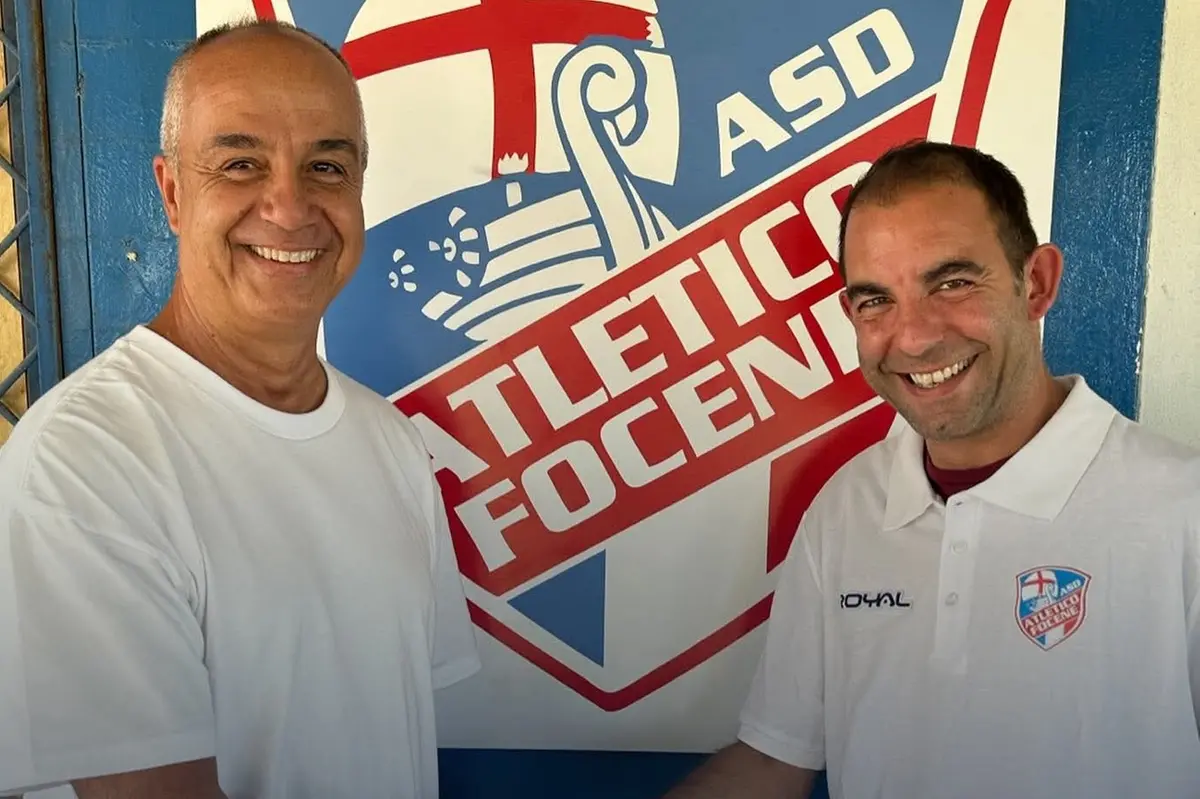 L\\u2019allenatore dell\\u2019Under 15 Roberto Coppelli