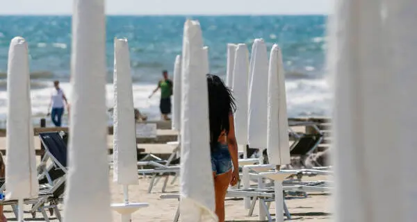 \"Un posto al sole\": 48 spiagge per l’inclusione, torna il progetto che abbraccia tutti