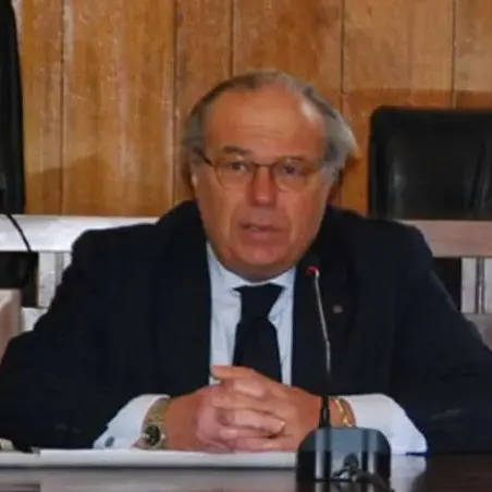 «Strade in stato d’abbandono e pericolose per l’incolumità pubblica»