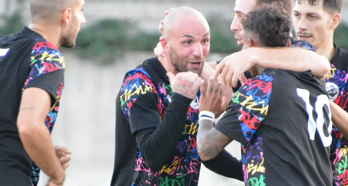 Pari ed emozioni tra Real Tolfa e Kaysra: finisce 1-1