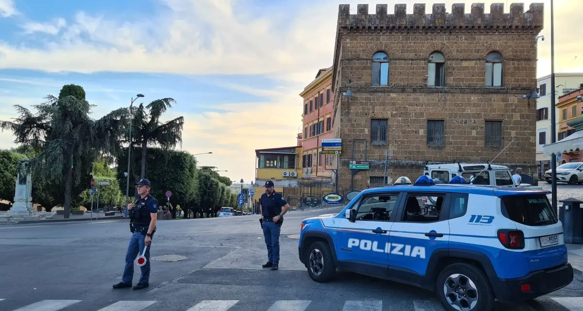 Minacciata dall’ex: la polizia gli trova fucile e munizioni dopo la perquisizione