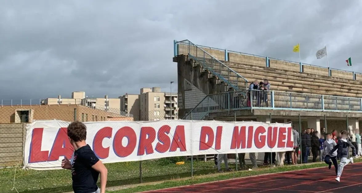 Stadio Martelli-stadio dei Marmi: gli studenti partecipano alla Mille di Miguel