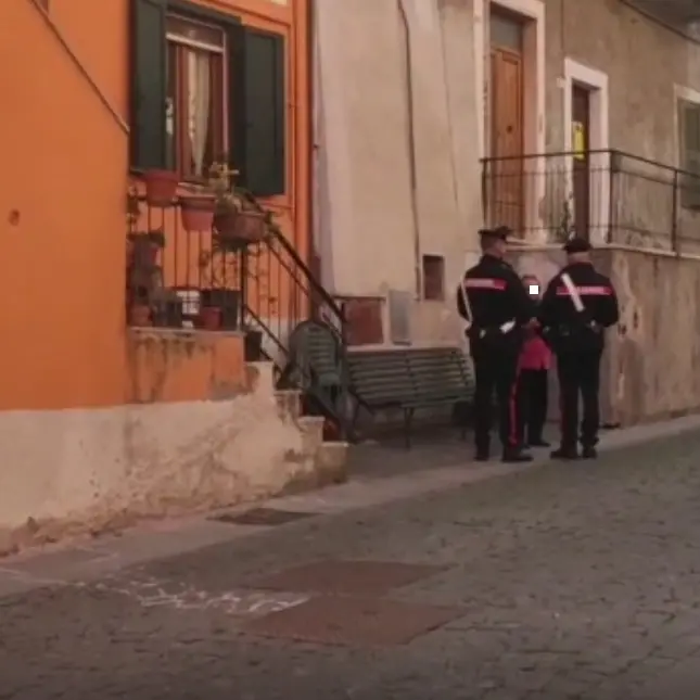 Sventata una truffa a un anziano: in due nei guai