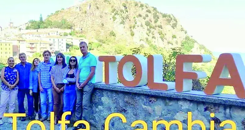 Tolfa Cambia: dimissioni della consigliera Chiara Riversi