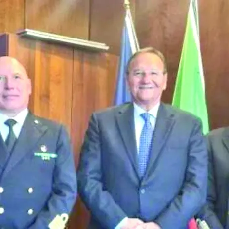 Il direttore marittimo del Lazio in visita agli uffici della Capitaneria