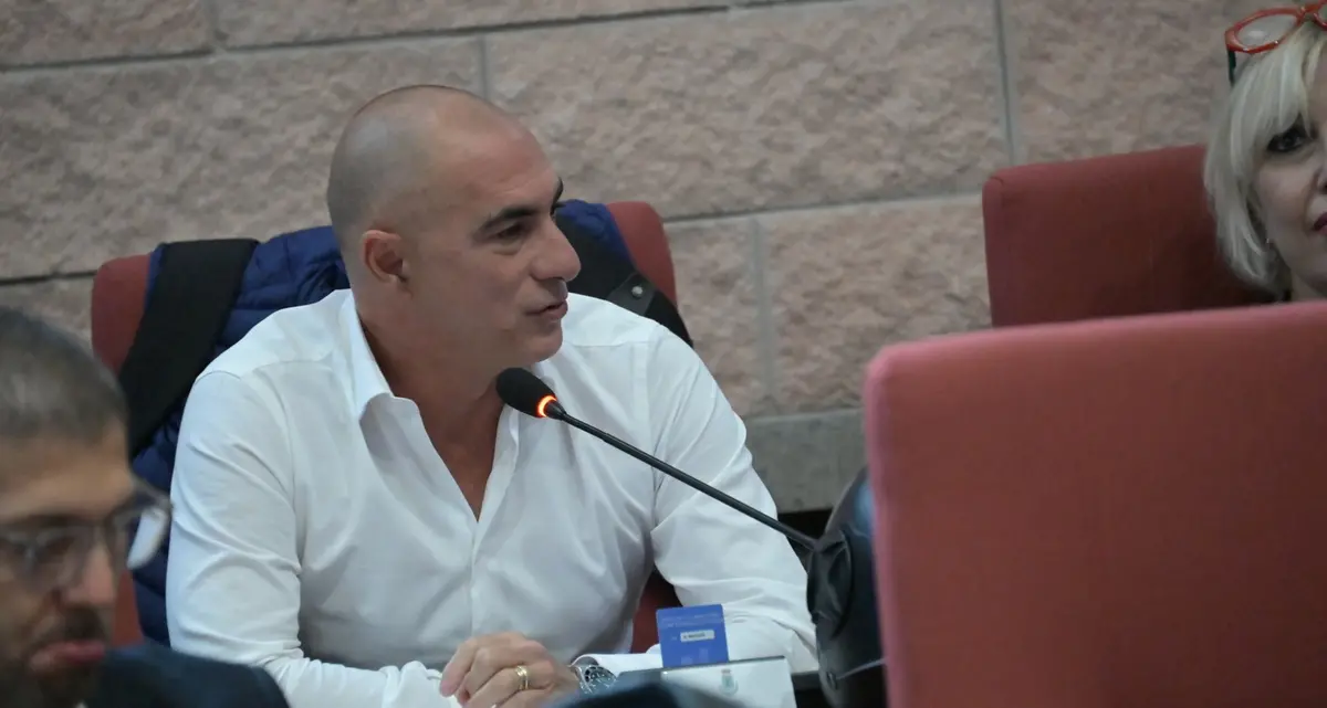 Regolamento scavi, approvata la mozione di Mecozzi (Lista Grasso)