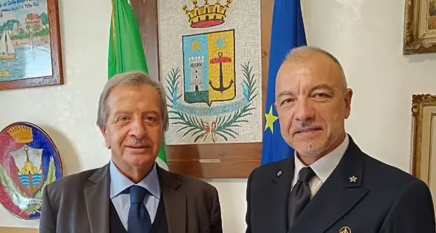 Il comandante Cosimo Nicastro ha incontrato il sindaco di Santa Marinella Pietro Tidei