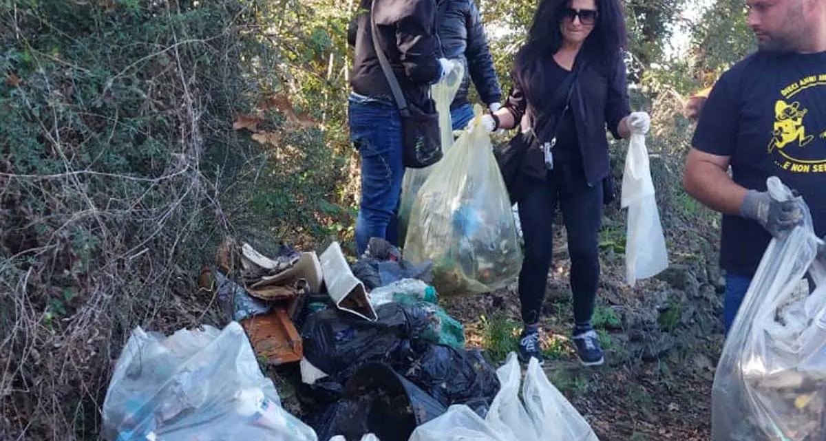 Scoperta discarica a cielo aperto, rifugio e base per traffico di droga