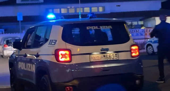 Risse con spranghe e bastoni: altra notte di Far West