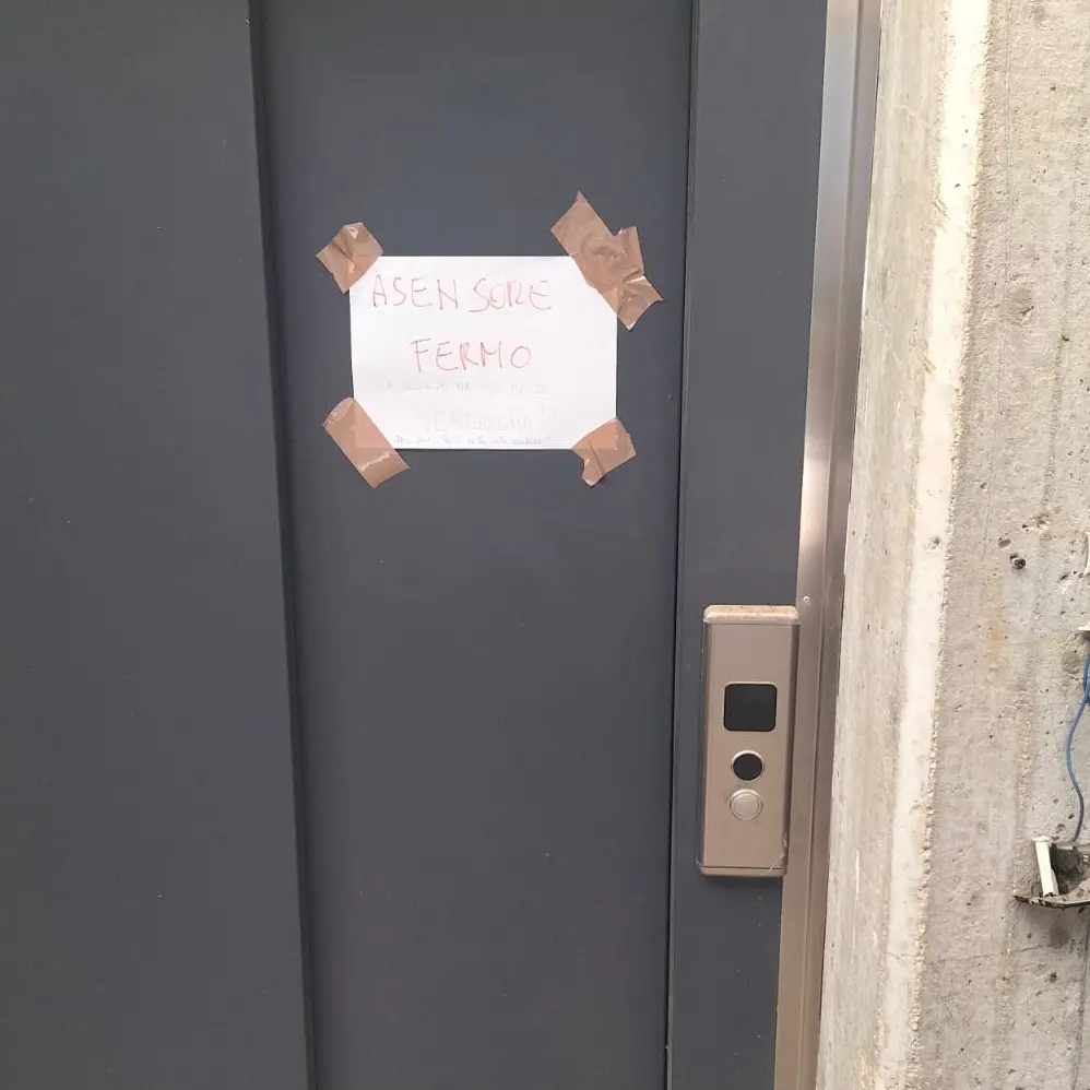 Ascensore guasto al cimitero nuovo, chiesto un intervento urgente