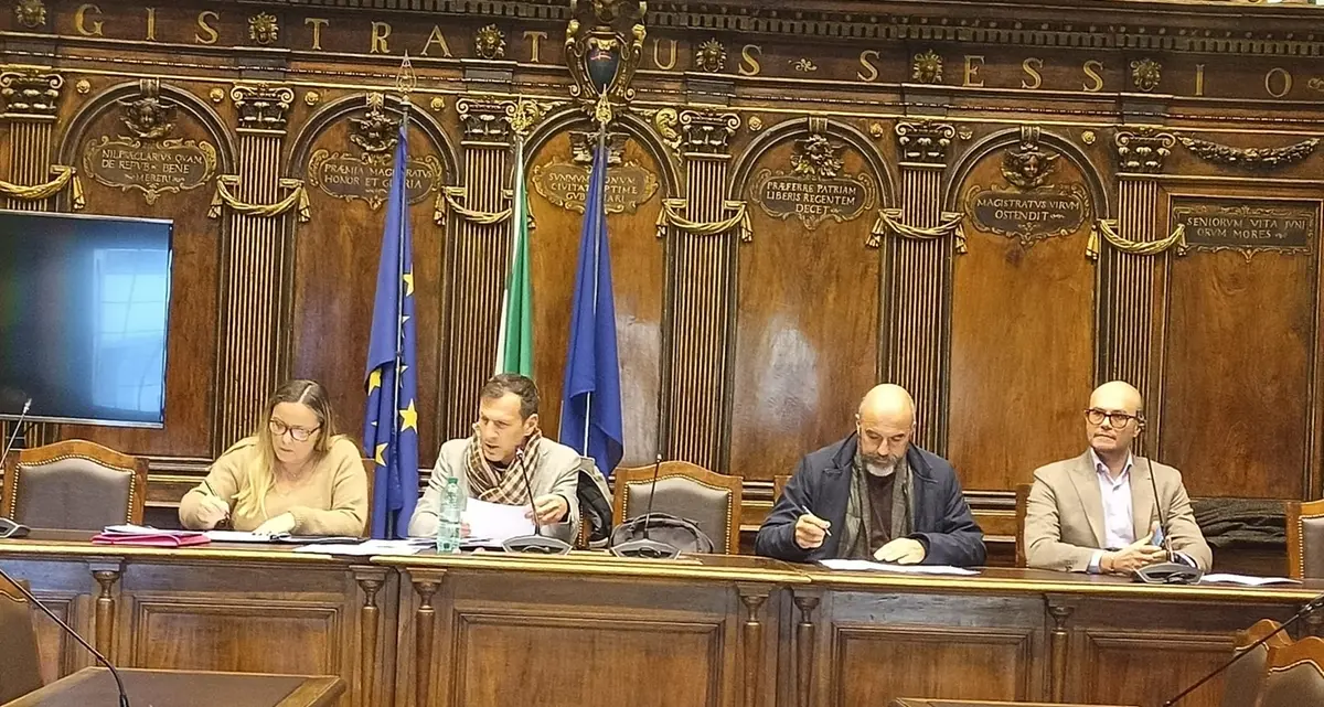 Bollette per 70mila euro, Comune insolvente