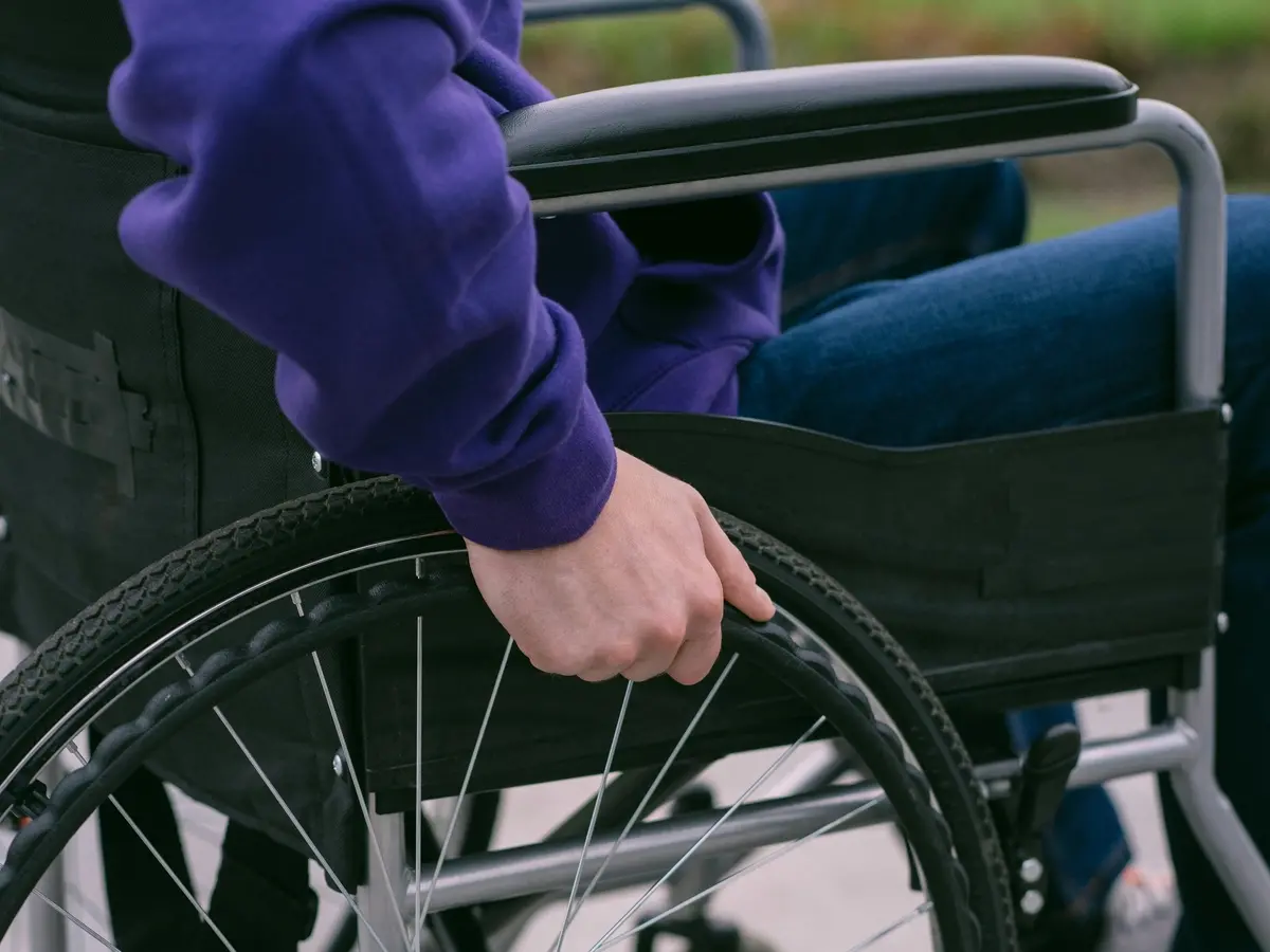 Calamatta, assistenza tagliata: genitori in rivolta