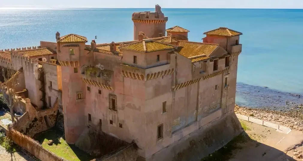 Il castello di Santa Severa verso il “de profundis”