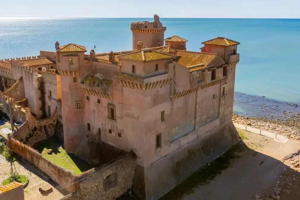 Il castello di Santa Severa verso il “de profundis”