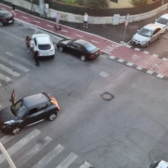 Ennesimo scontro nei pressi della ciclabile