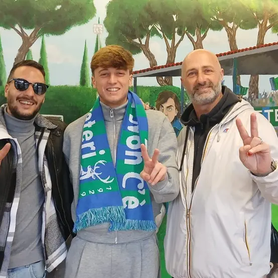 Che gol del Cerveteri: firma l’attaccante Pelizzi