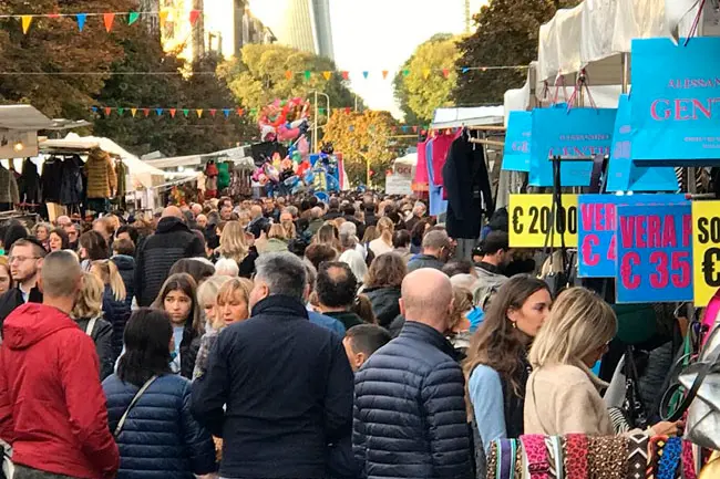 Gli Ambulanti di Forte dei Marmi a Ladispoli e Tarquinia