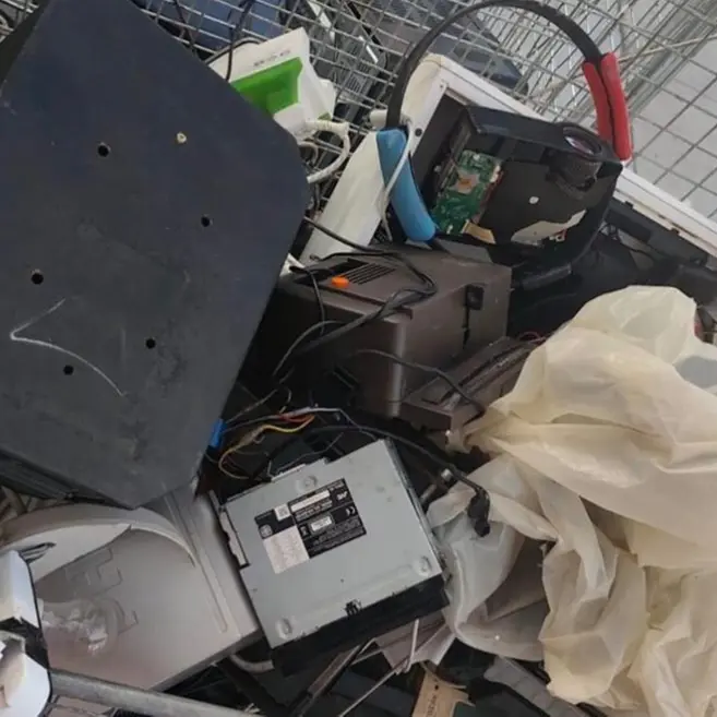 Trasportava rifiuti illegalmente: denunciato