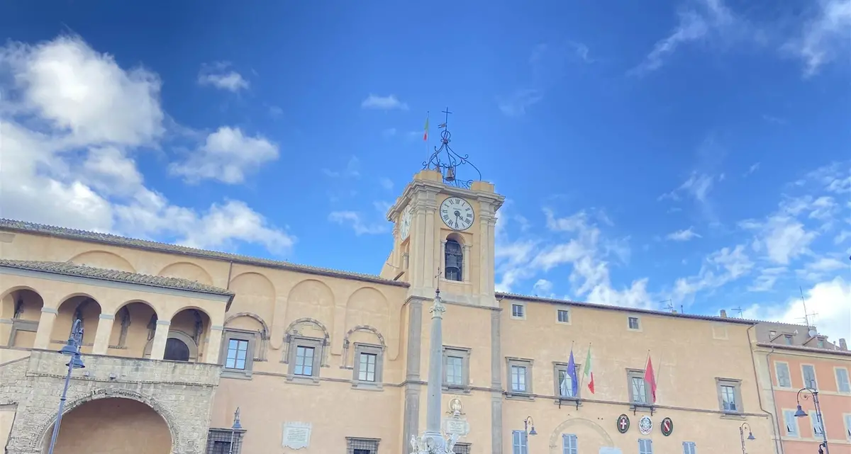 Tarquinia, selezione pubblica per un responsabile amministrativo