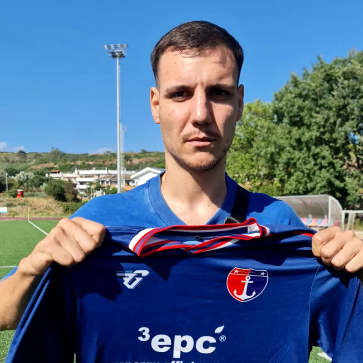 Santa Marinella, il mercato si chiude con gli ultimi due arrivi: Mariani e Meloni