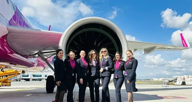 “She can fly”: dall’aeroporto decolla un aereo con l’equipaggio tutto al femminile