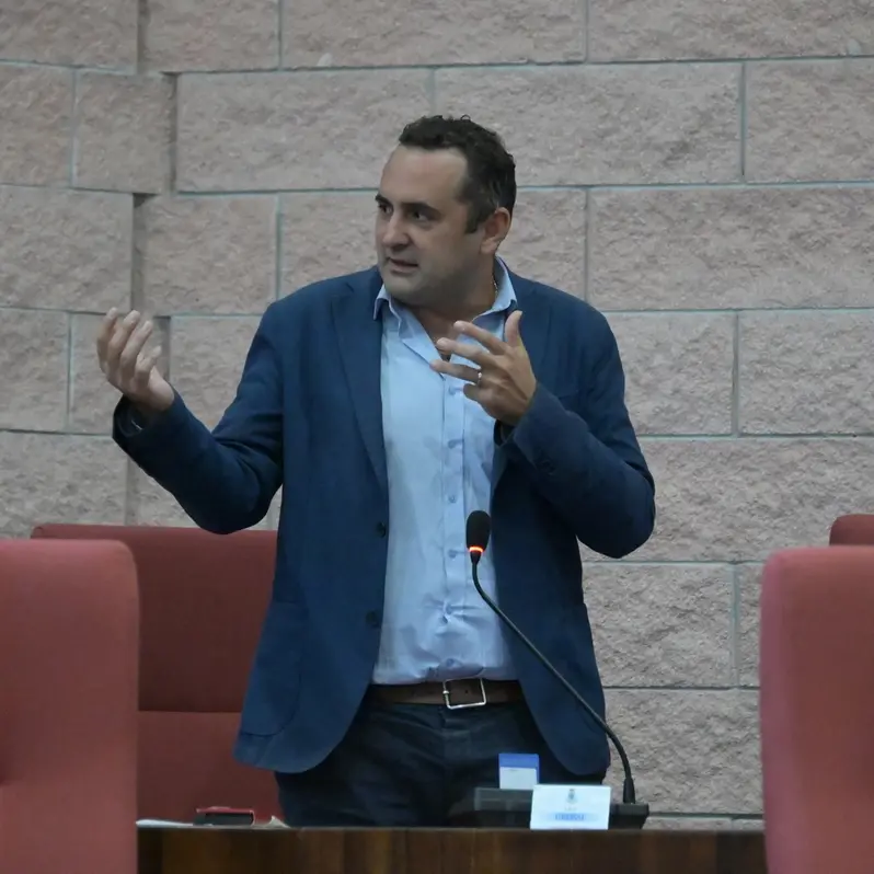 Guasto ferroviario, Grossi: «Rientro a rischio per i pendolari. Il Sindaco intervenga subito con Trenitalia»