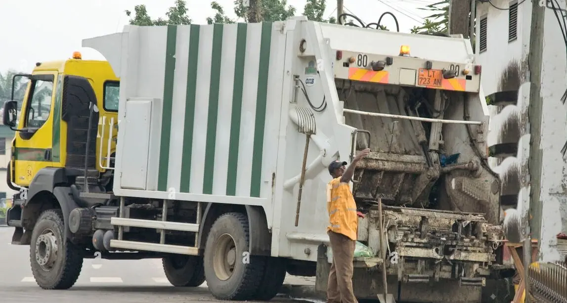 Raccolta rifiuti Santa Marinella: cambiano orari e modalità per le festività natalizie