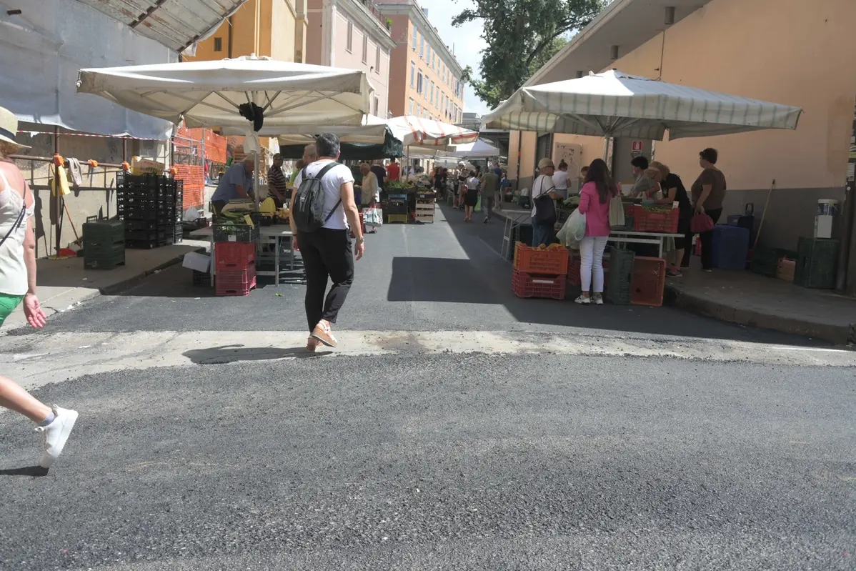 Mercato, via libera anche alla somministrazione