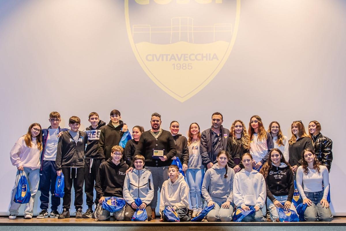 nuoto coser esordienti.jpeg