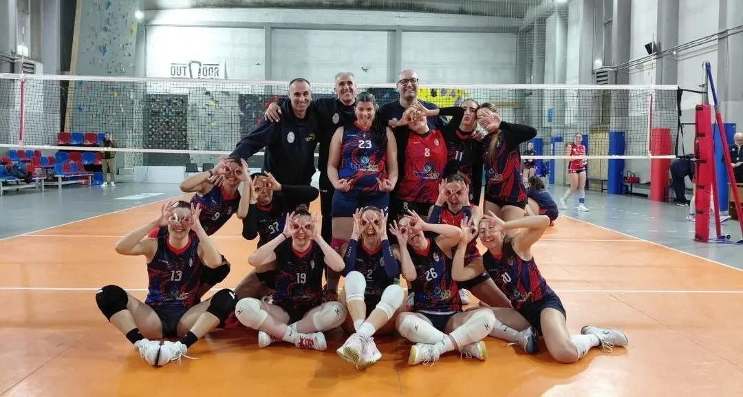 Asp contro il Castello: fortemente innamorate del primo posto