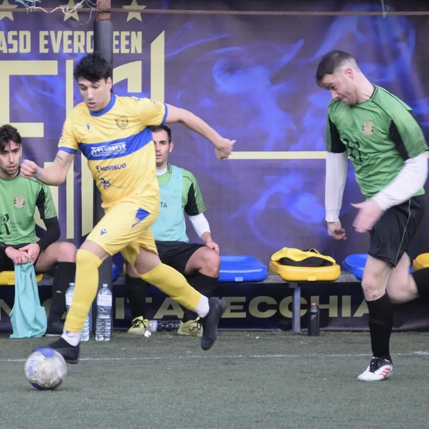 Evergreen atteso da un big match. Atletico e Qco in casa