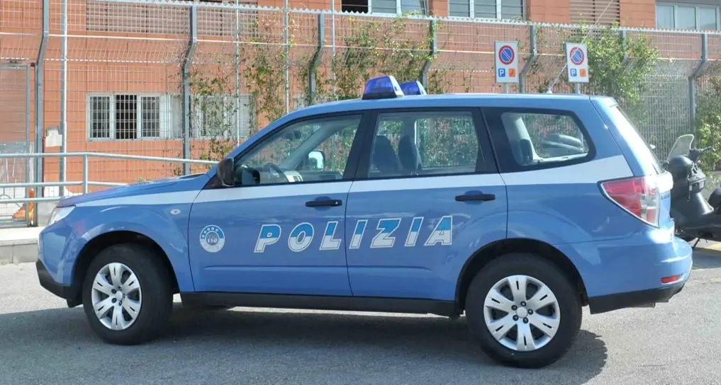 Botte tra minorenni al porto