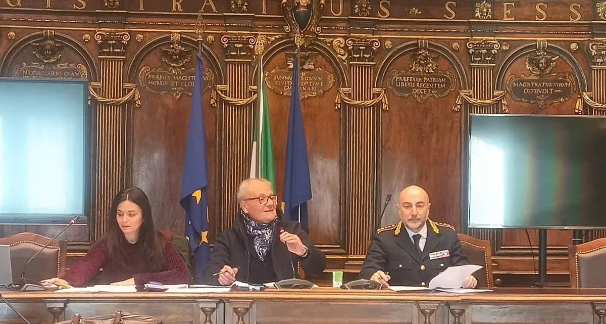 Viterbo: muri imbrattati, danno e beffa per i proprietari