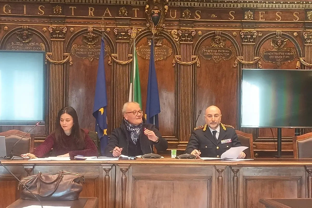 Viterbo: muri imbrattati, danno e beffa per i proprietari