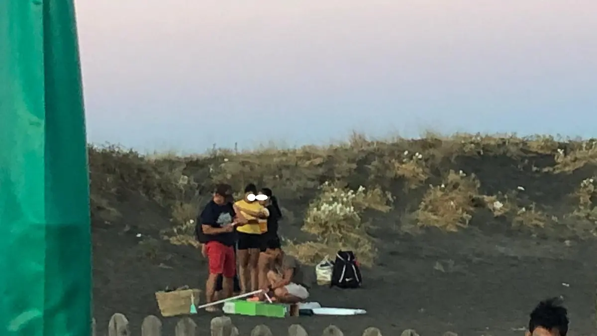 Ladispoli, stavano campeggiando in spiaggia: allontanati dalla Guardia Costiera